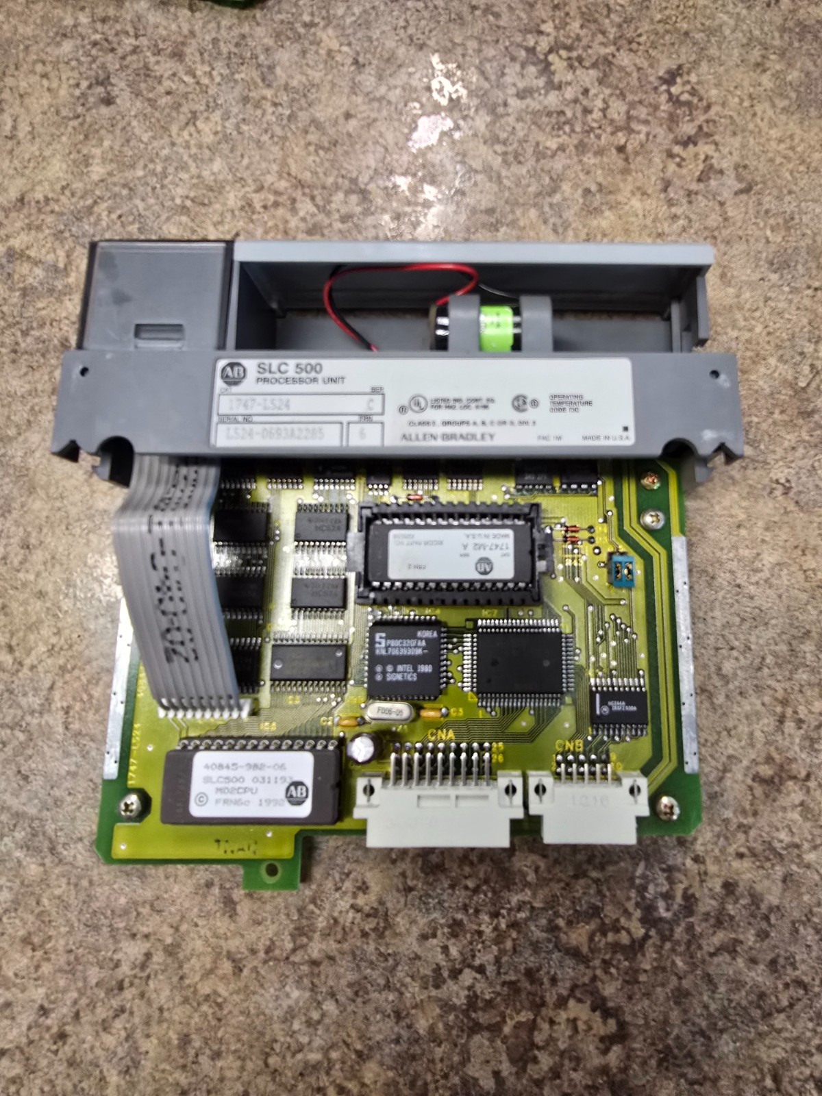 ALLEN-BRADLEY SLC500 PROCESSOR UNIT 1747-L524 SER. C KEYLESS