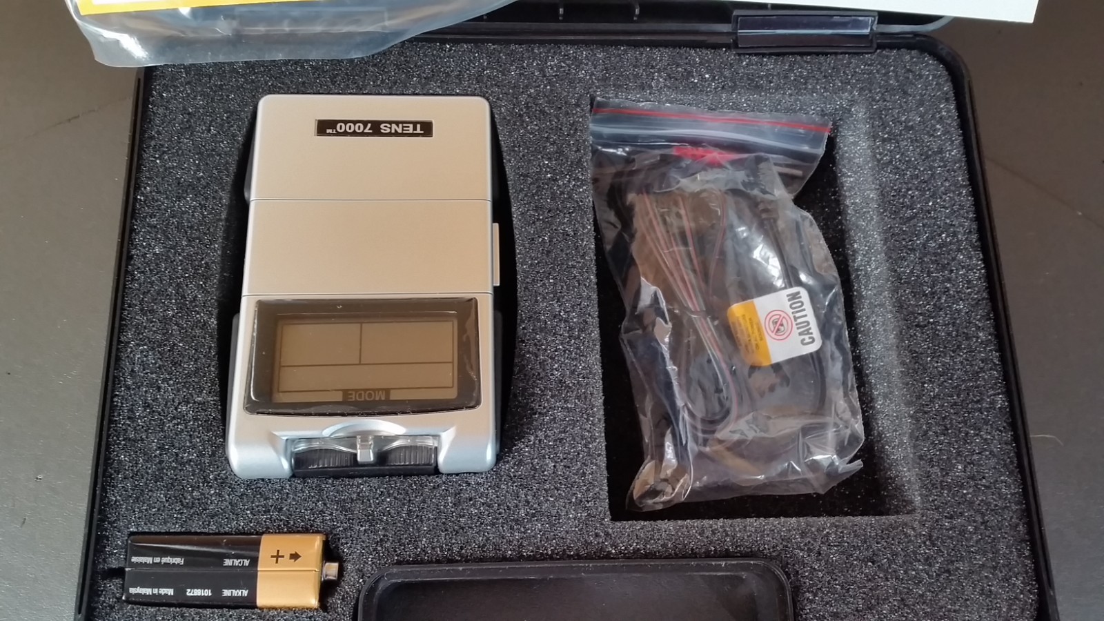 TENS 7000 2nd Edition Back Pain Relief Digital Unit / Accessories