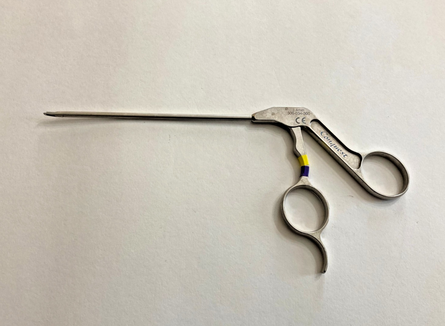 Stryker Conquest 3.4 mm 0º Straight Narrow Bite Punch Arthroscopic Instrument