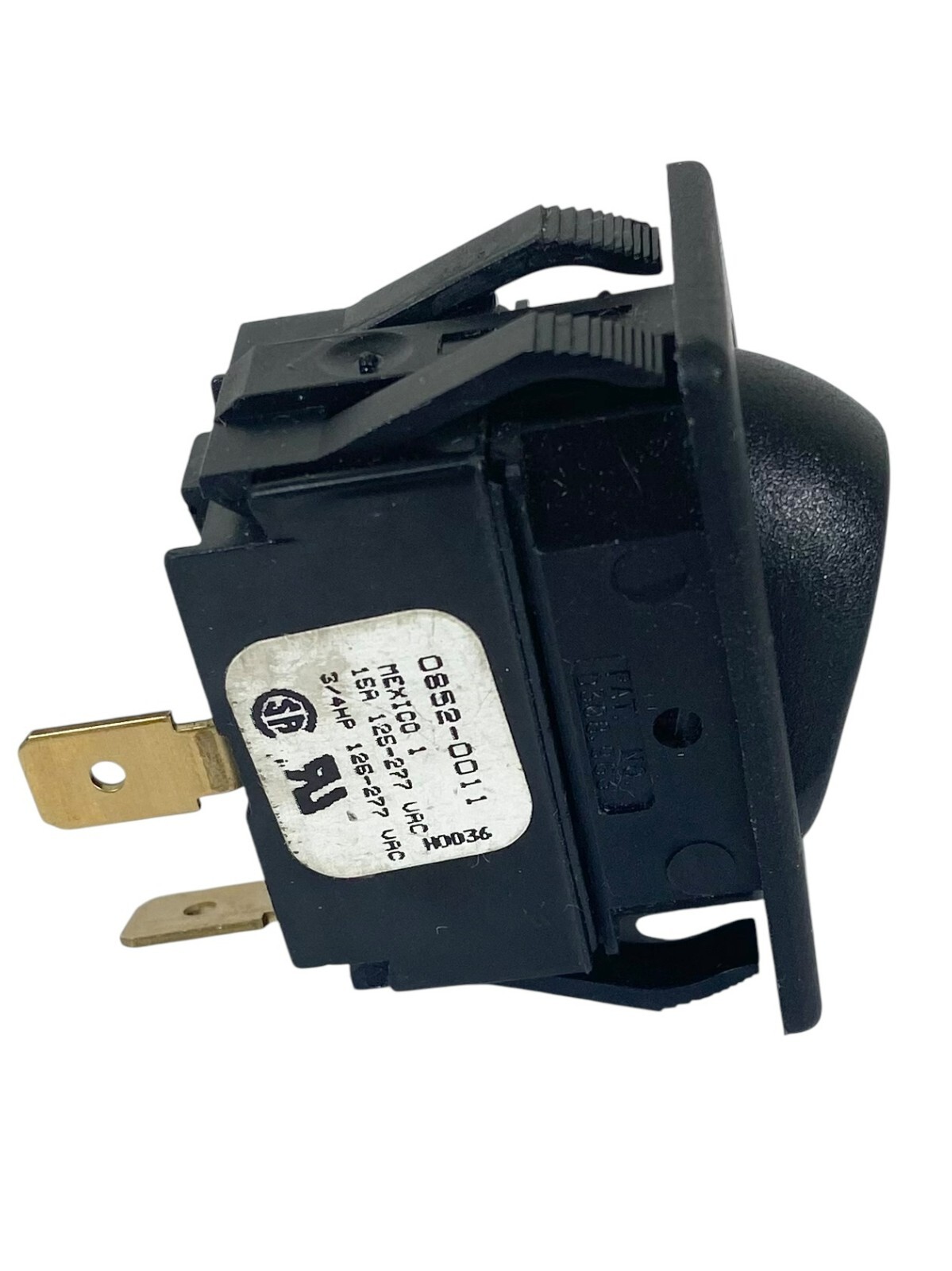 MCGILL 08520011 HD 15A ON-OFF SPST ROCKER SWITCH AUTO MARINE APPLIANCE NOS