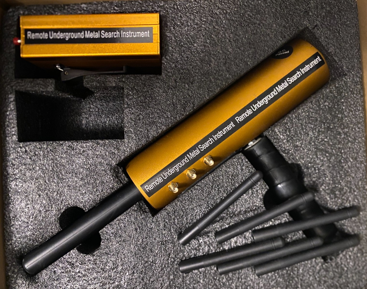 AKS Remote Underground Metal Search Instrument for Copper, Silver and Gold