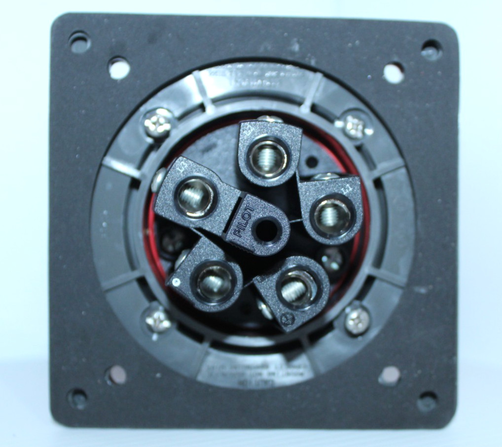 ⭐NEW IN BOX⭐ PS 560R7W 60-Amp RECEPTACLE 277/480V 60A 4P 5W HBL560R7W 🔴USA🔵