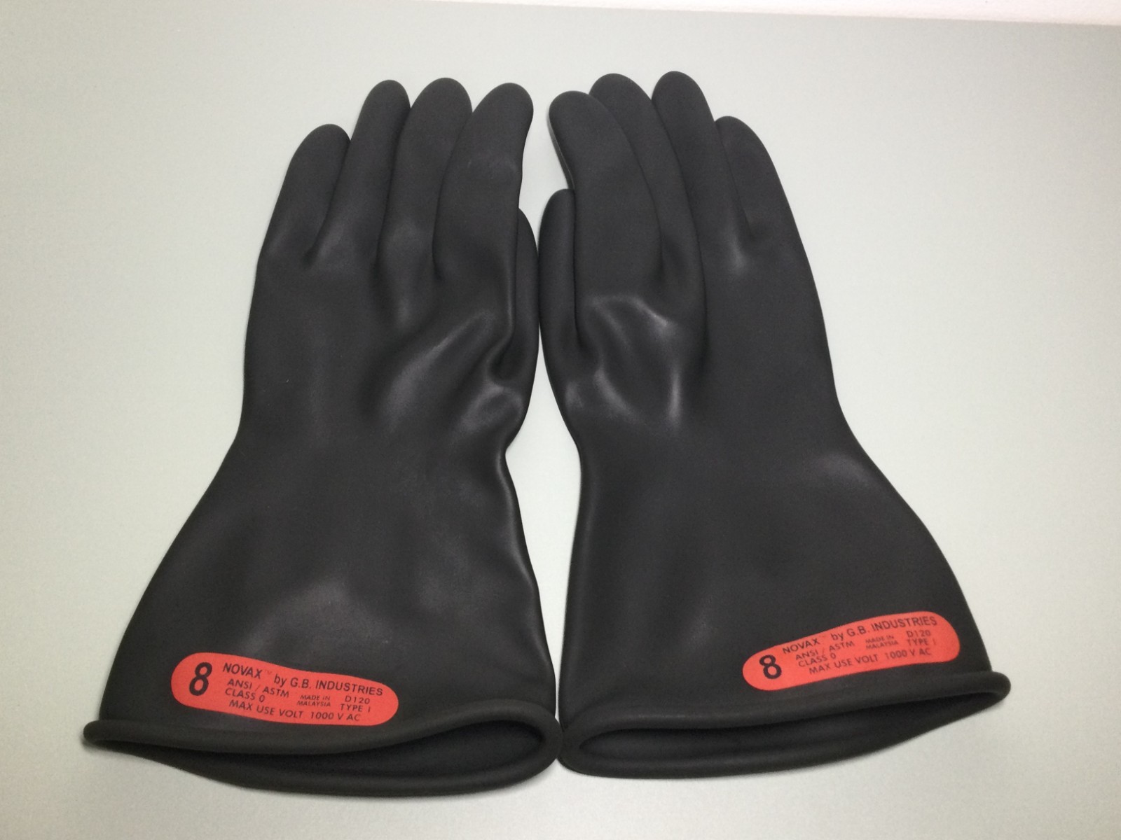 Novax D120 Size 8 Lineman Rubber Insulating Gloves Class 0 Type 1 1000V AC