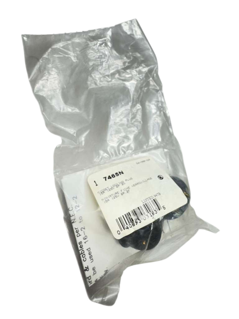 Cooper 7465N Midget Locking Male Plug, 15A, 125V, 2-Pole, 2-Wire