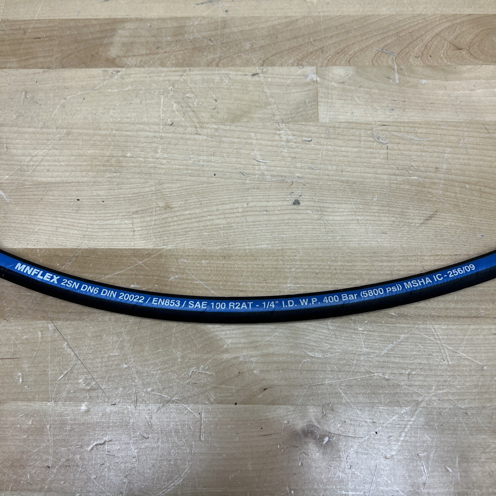 Hydraulic Hose DIN 20022 / EN853 / SAE 100 R2AT-1/4” / 5800 PSI