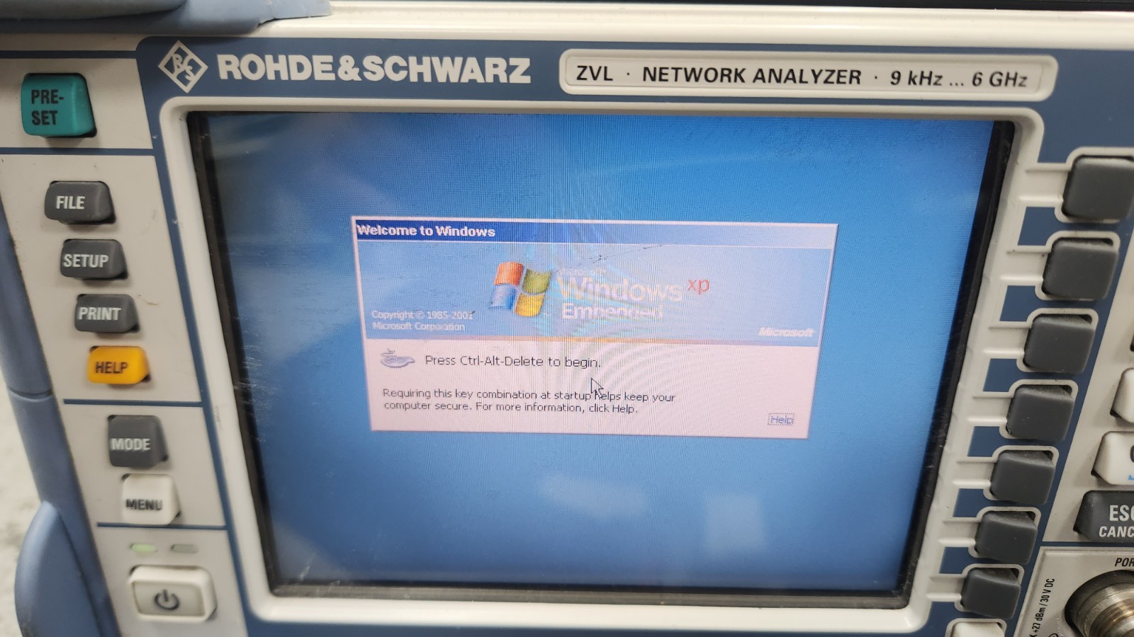 Rohde & Schwarz ZVL6 Vector Network Analyzer 9 kHz – 6 GHz Fully Tested + opt