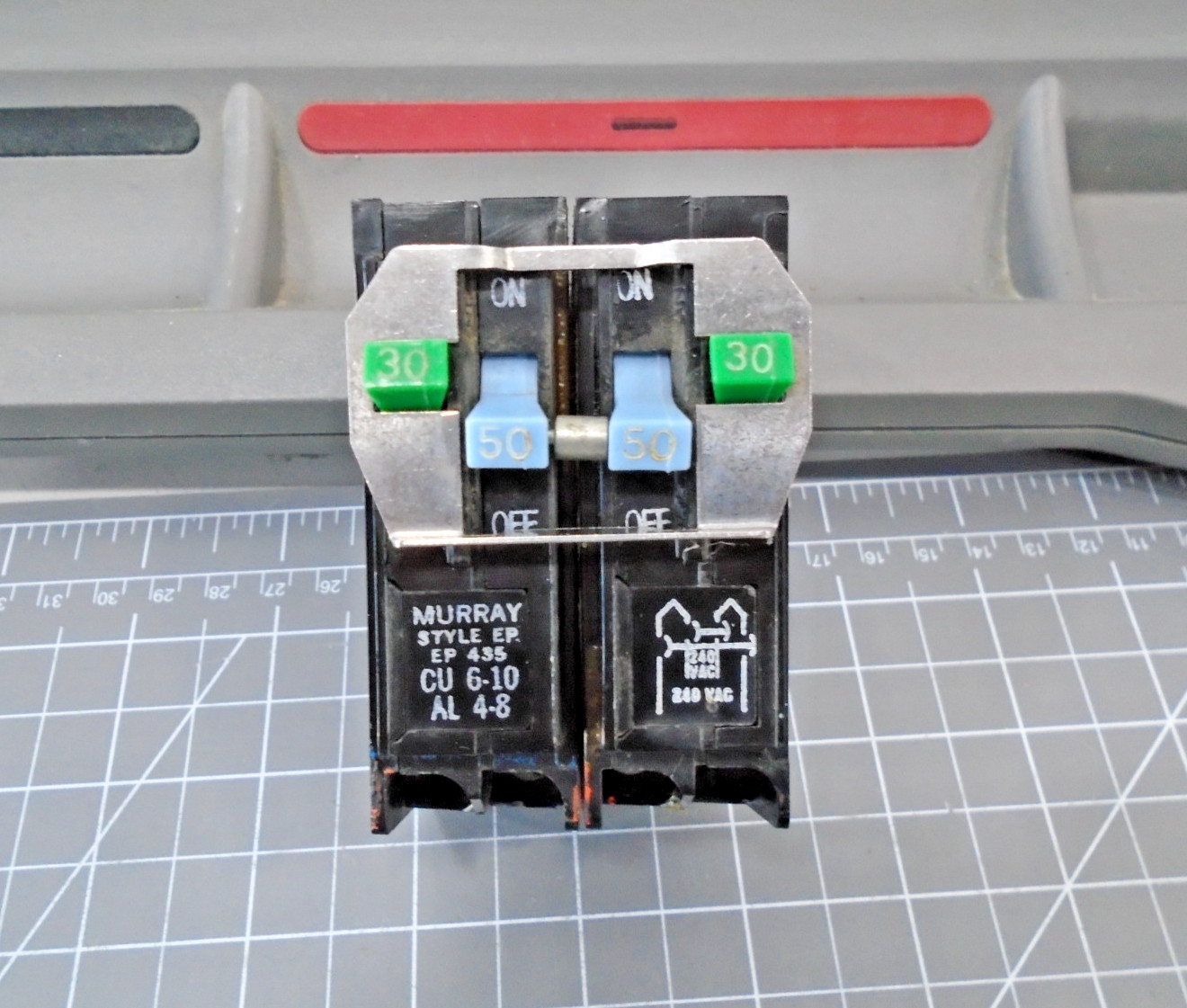 Murray EP 435 Circuit Breaker Type EP 30-50 Amp 4 Pole Quad 120/240 Volt AC