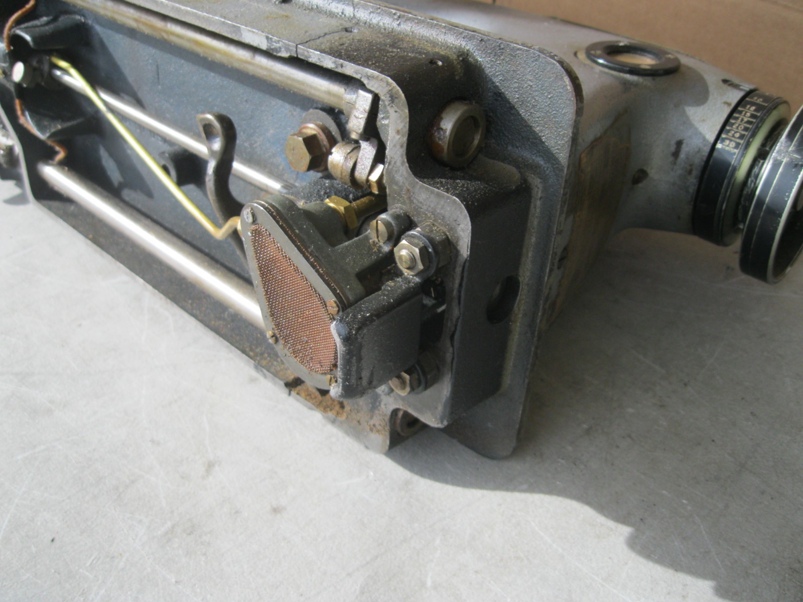 Singer 251-12 Upholstery Machine–FOR PARTS / REPAIR–UNTESTED–AS IS