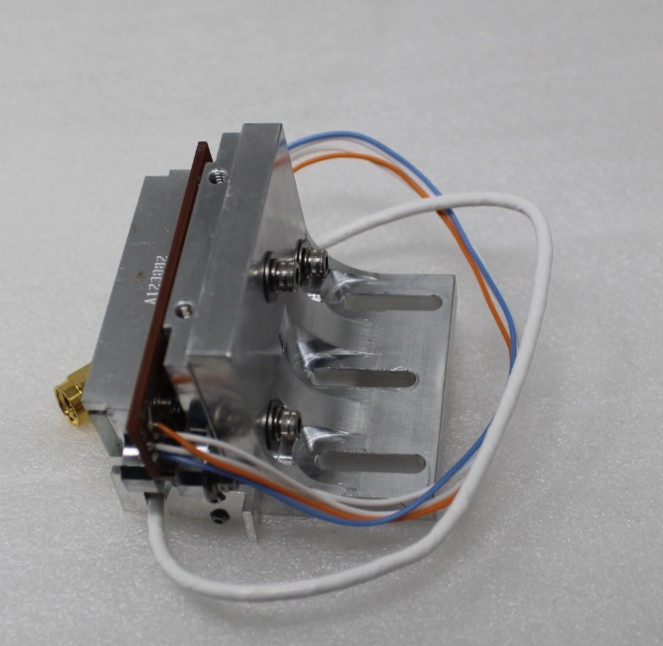 Lightwave Electronics Q-Switch Laser Module with TEC for YAG 1064nm 532nm Laser2