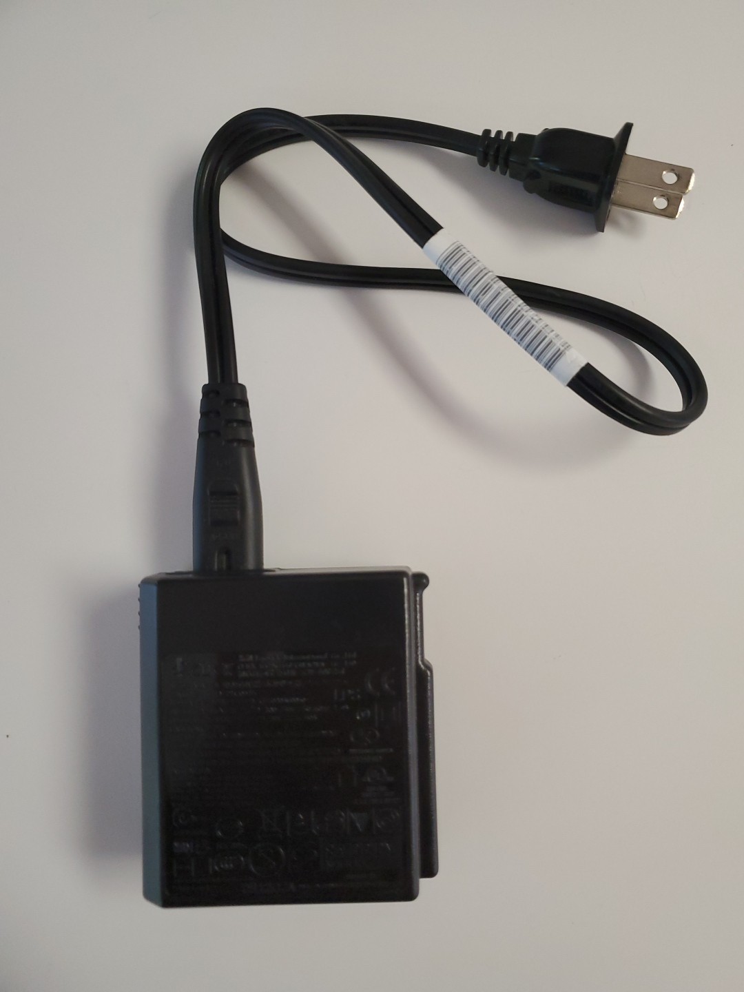 Click (CPS020300050) 30V 0.5A 50/60Hz AC / DC Adapter Power Supply Charger