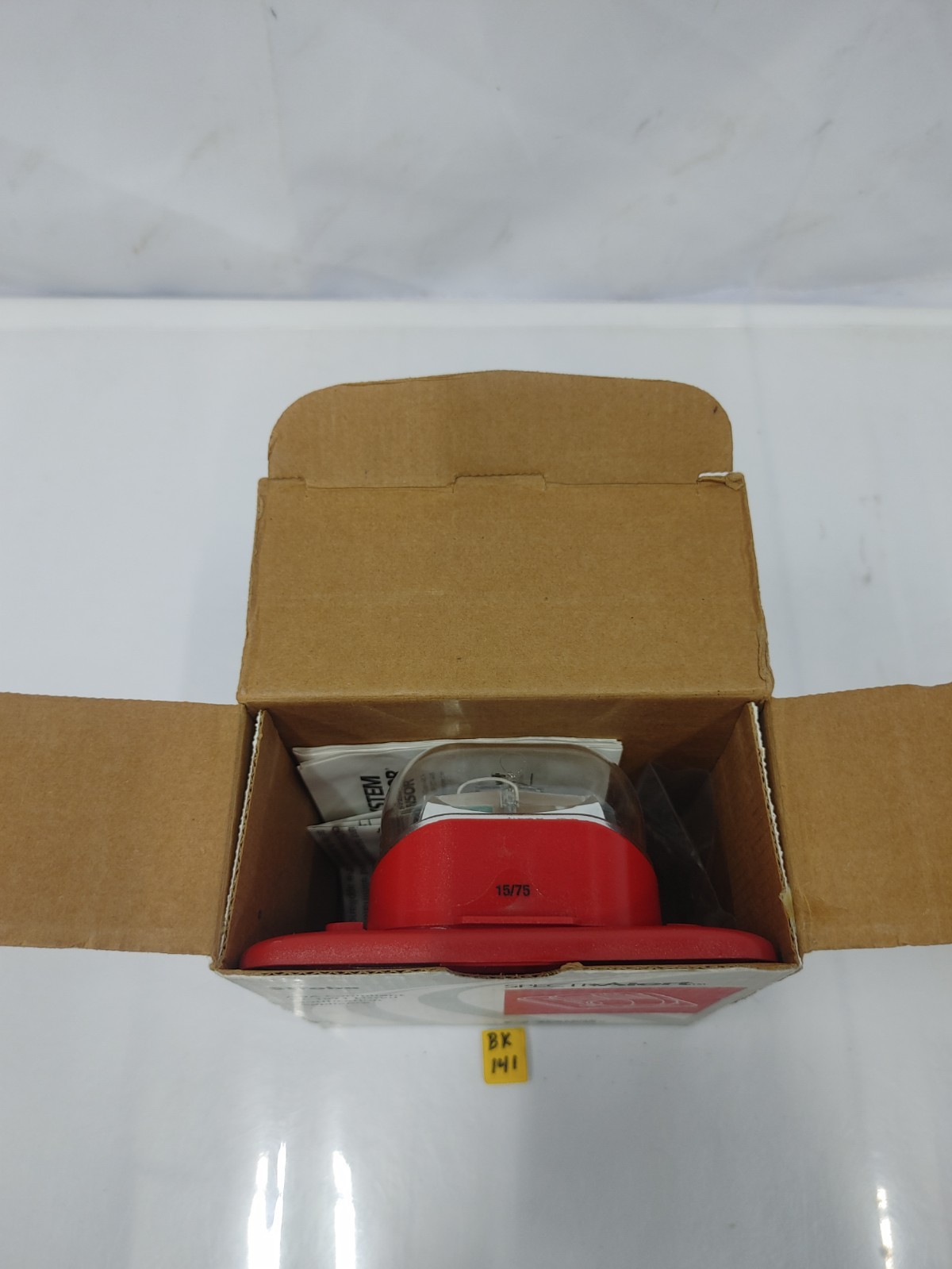 SPECTRALERT System Sensor S241575K Strobe