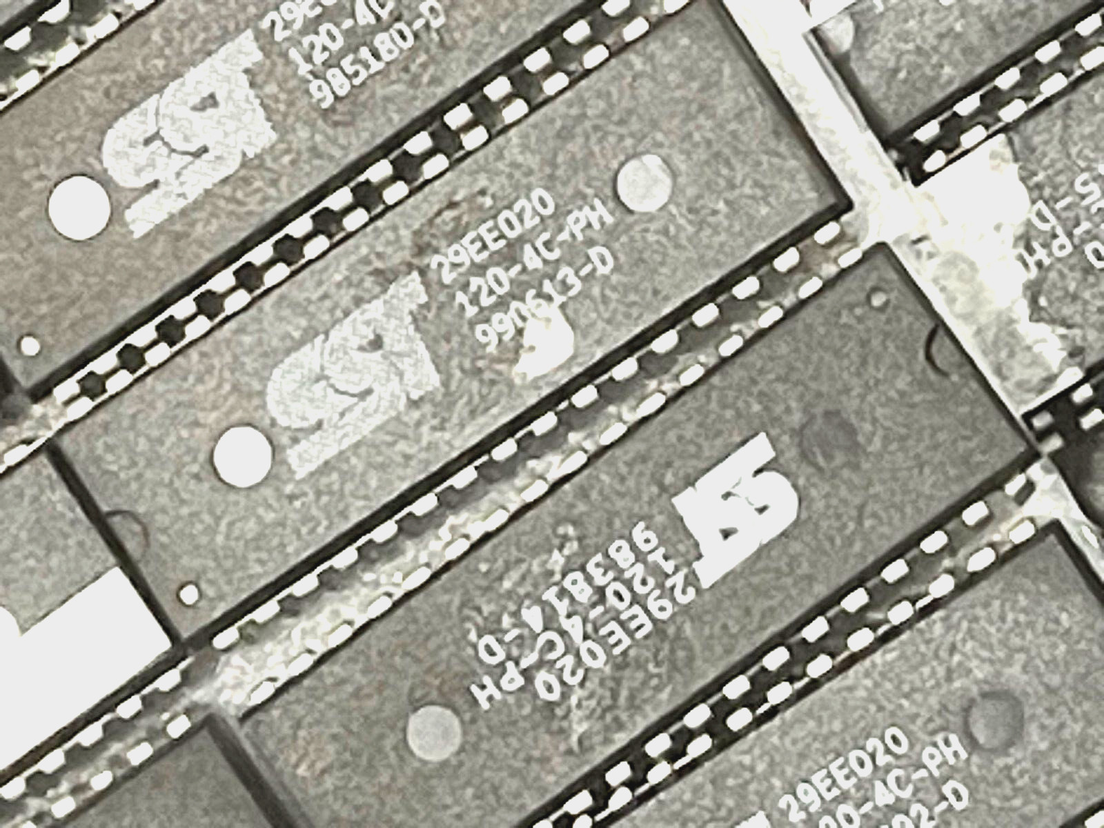 LOT OF 8 SST 29EE020 120-4C-PH 2 MEG EEPROM – WORKING PC PULLS RM2-CMP38
