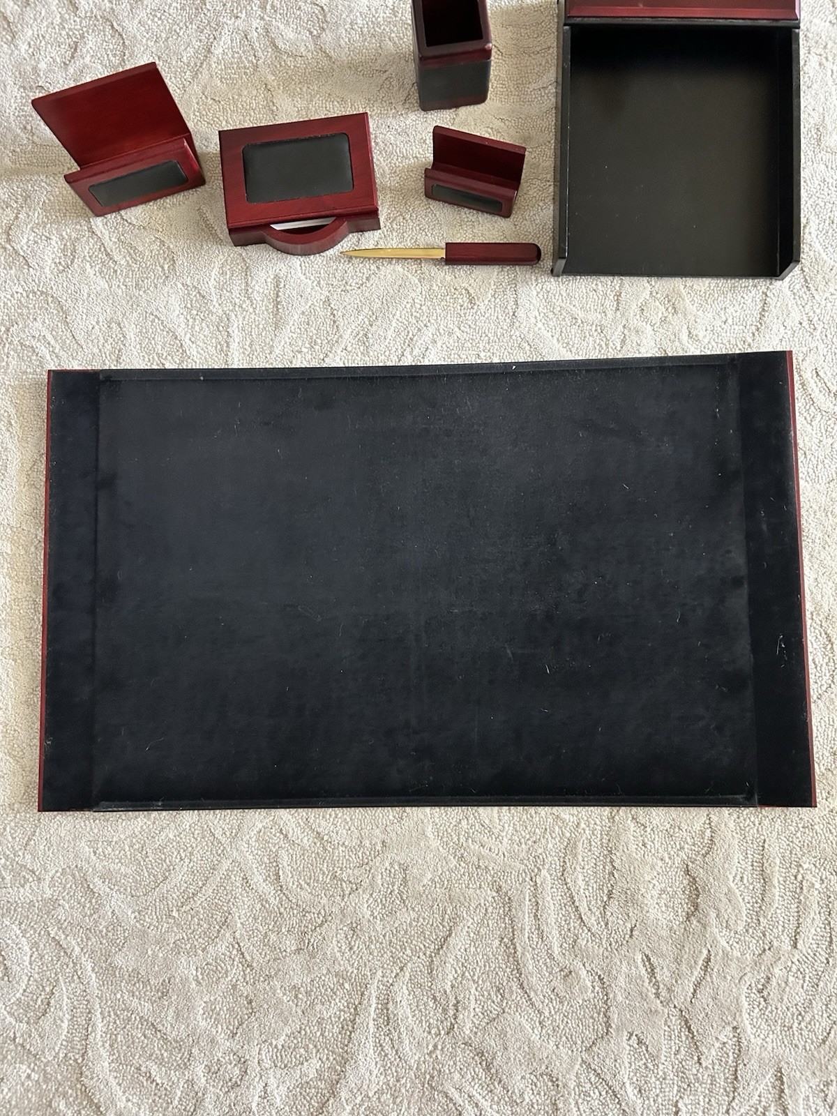 Dacasso Wood & Leather Desk Set 7 Pieces Luxury Professional Office