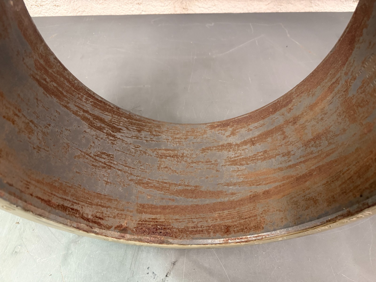Solideal Smooth Press-On Solid 21 X 8 X 15 (21×8-15) (533/203-381) Forklift Tire