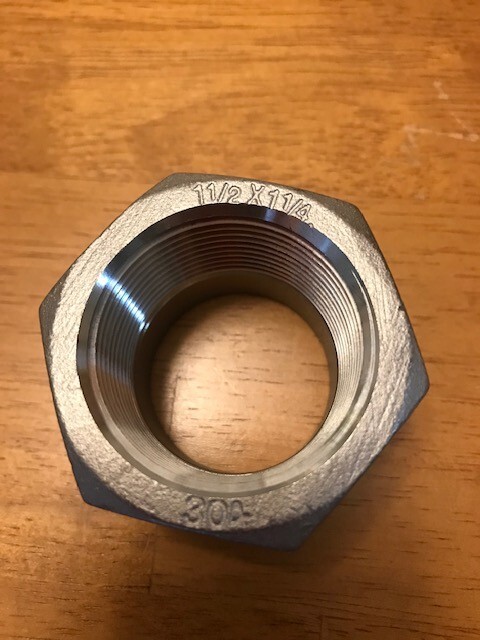 1 1/2 » x 1 1/4″ SS T-304L Reducing Hex Bushing, MNPT x FNPT NEW Open Box