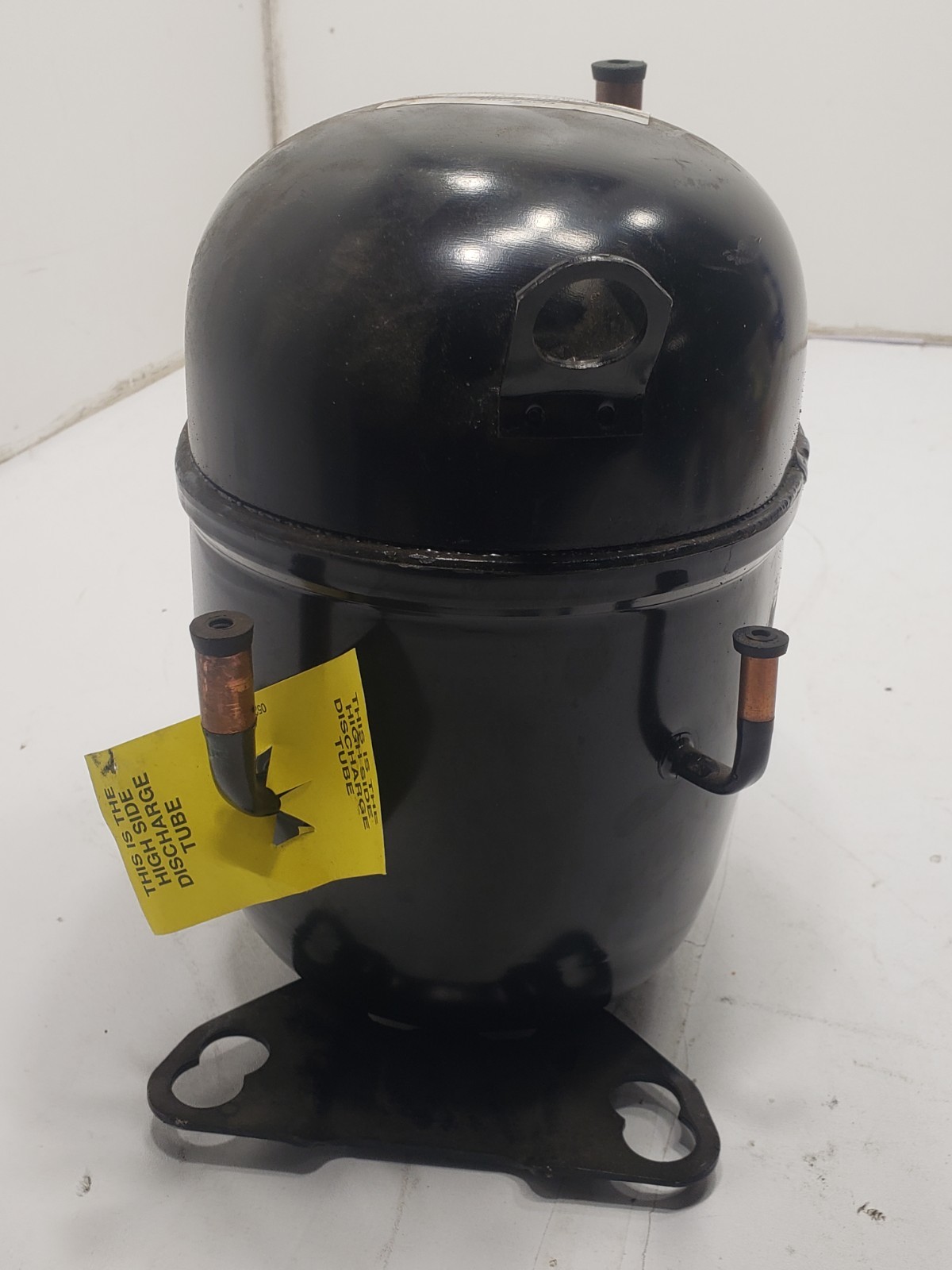 Copeland Emerson RST70C1E-PFV-202 1/2 HP 208/230V Refrigeration Compressor