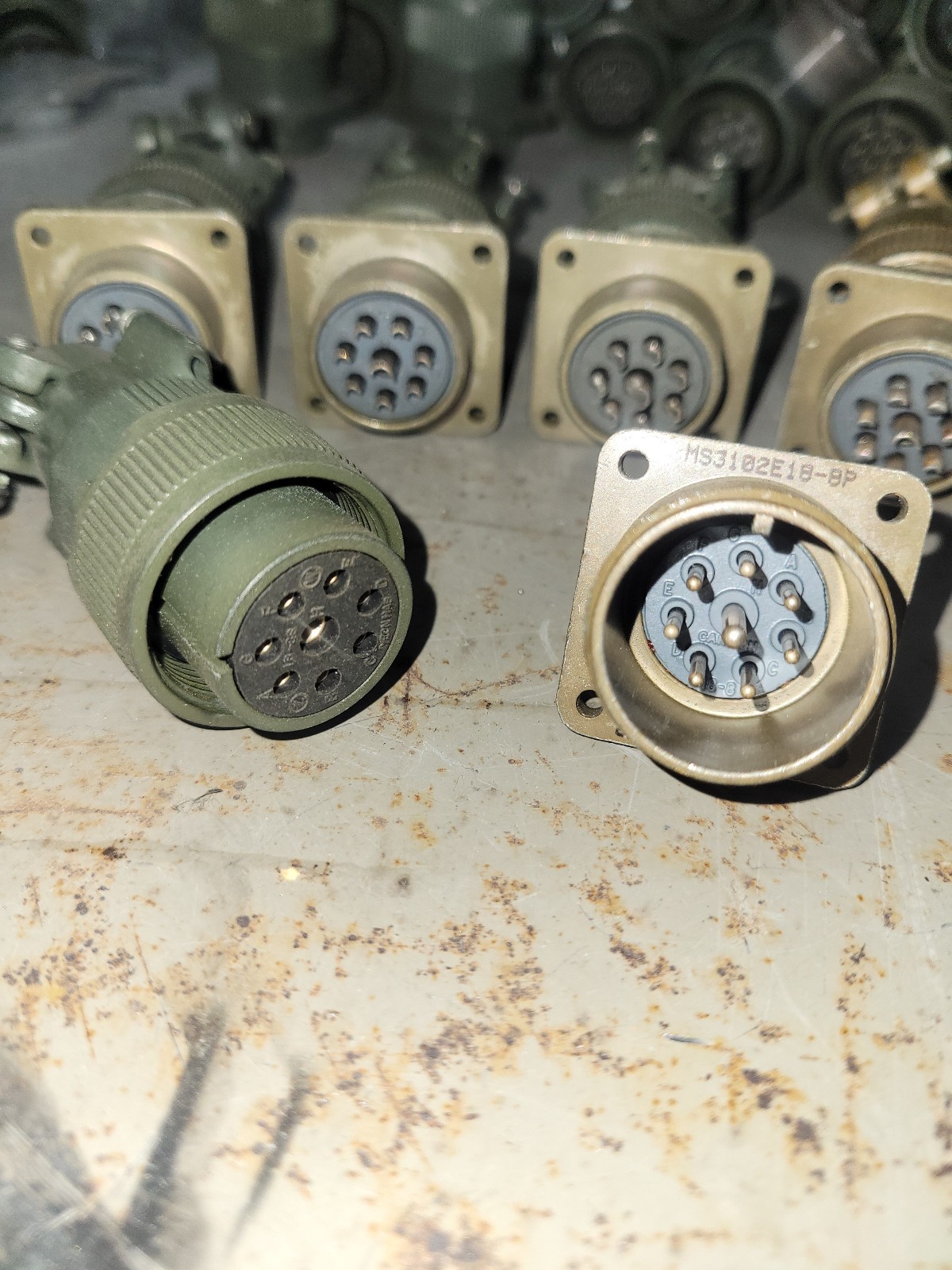 ITT CANNON 8 Pin Plug Connector Cannon G Mil. Spec Circular Connector LOT of 5