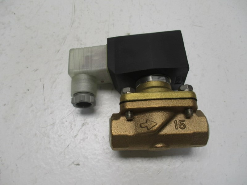 CKD ADK11-15A SOLENOID VALVE 24VDC NSNP