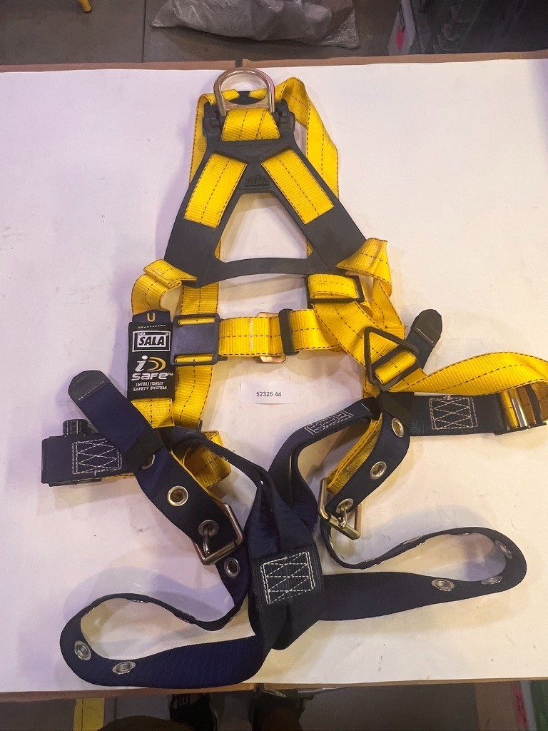 3M DBI Sala Delta Vest-Style Full Body Harness 1102000