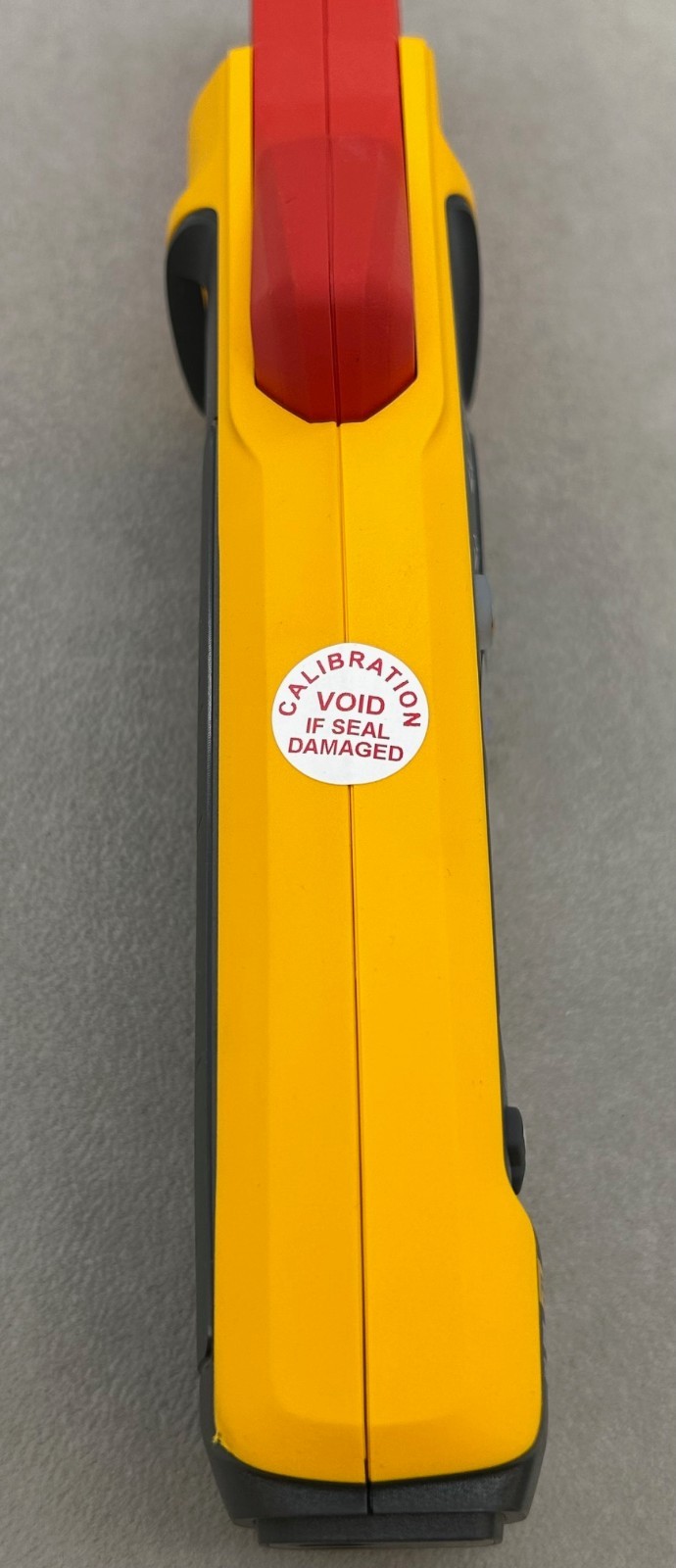Fluke 393 FC Cat III 1500V TRMS Clamp Meter with Iflex i2500-18 – MINT used once