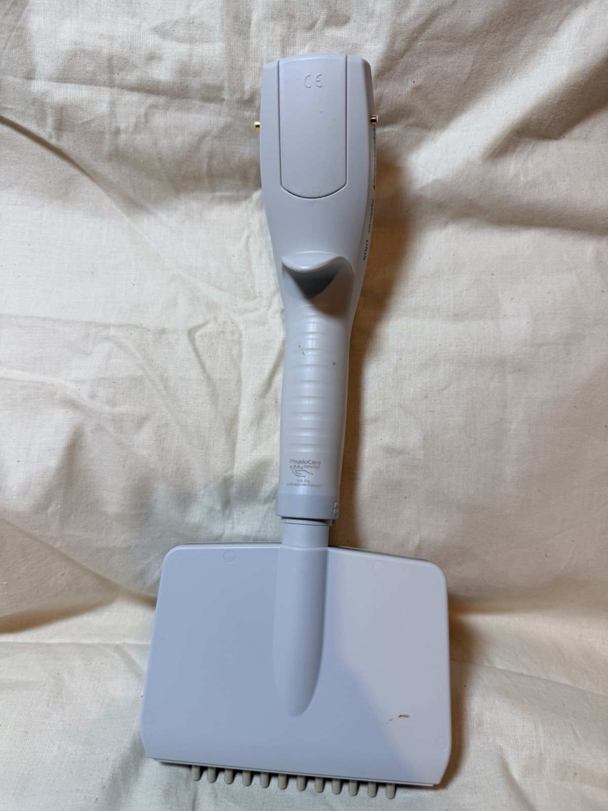 Eppendorf Xplorer Plus Move It Adjustable 12 Multichannel Pipette