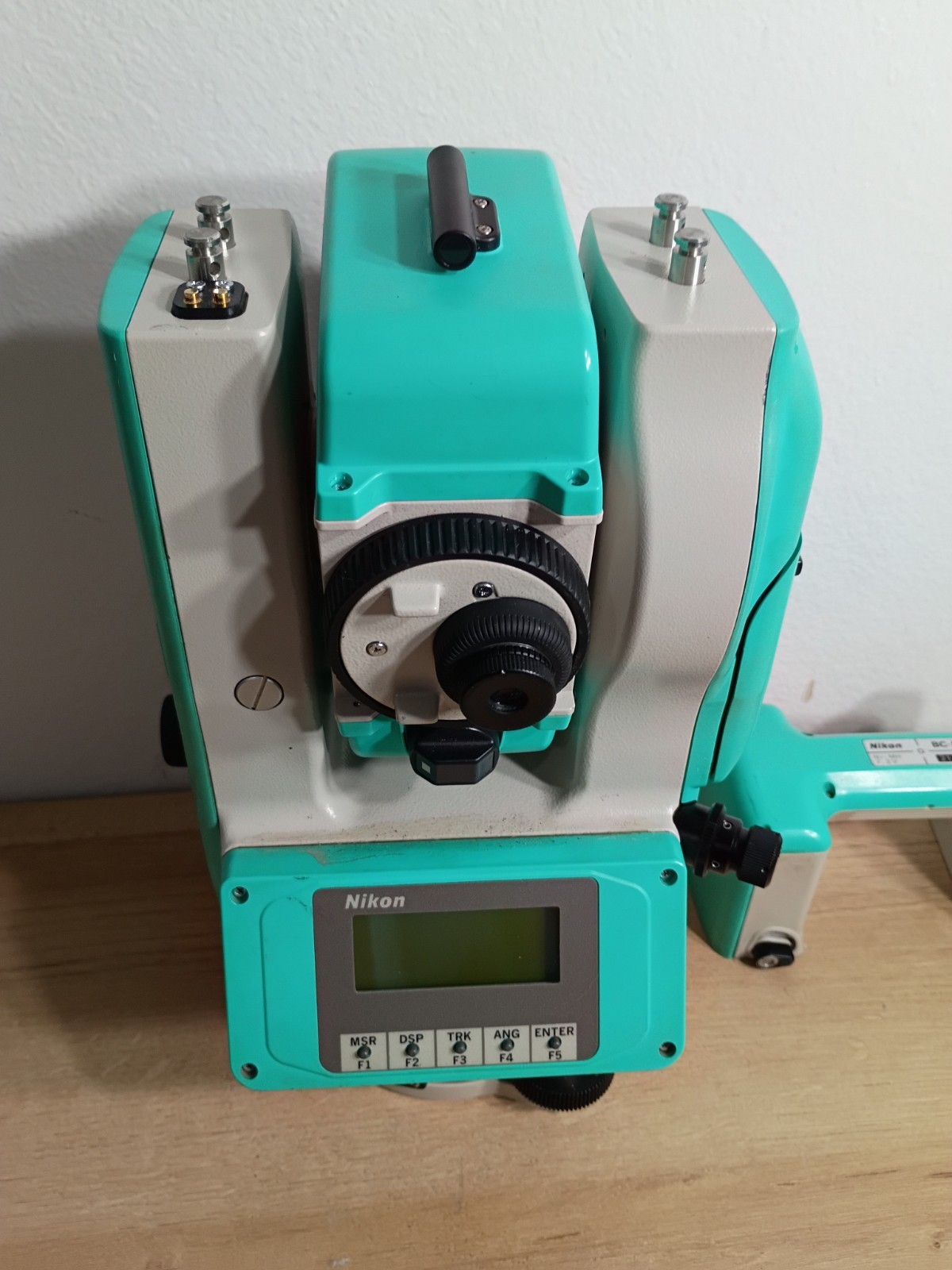 Nikon NPL-821 Field Station Total Station Bundle – Untested – w/ Tribrach, BC-80