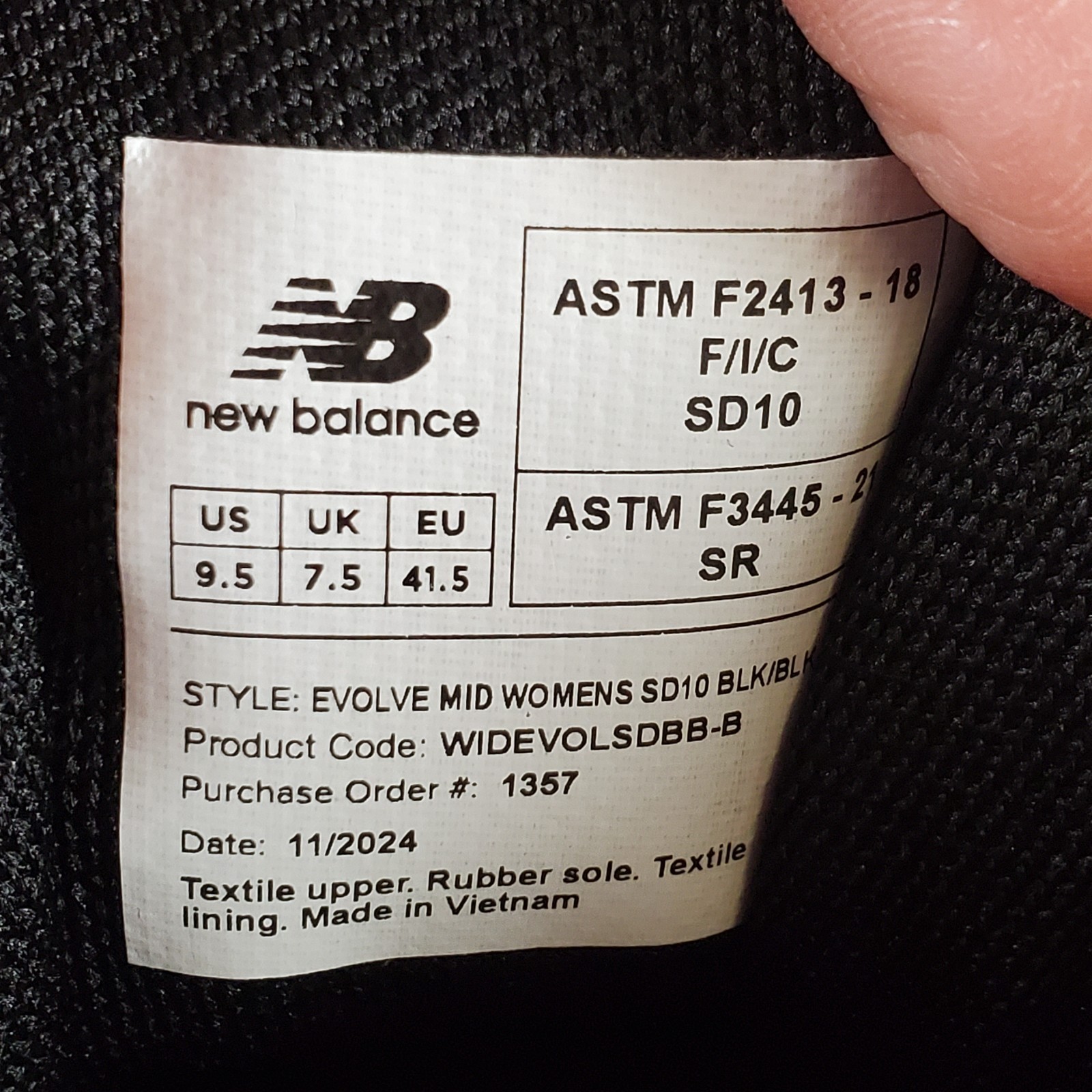 New Balance Evolve Mid Work Shoes Womens Sz 9.5 Black Safety Comp Toe Lace Up
