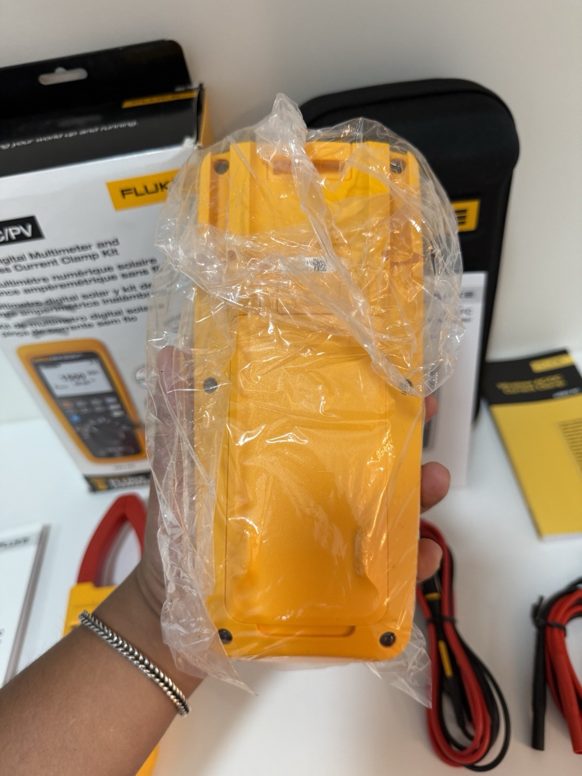 FLUKE 283 FC/PV SOLAR DIGITAL MULTIMETER & WIRELESS CURRENT CLAMP MFD-2025