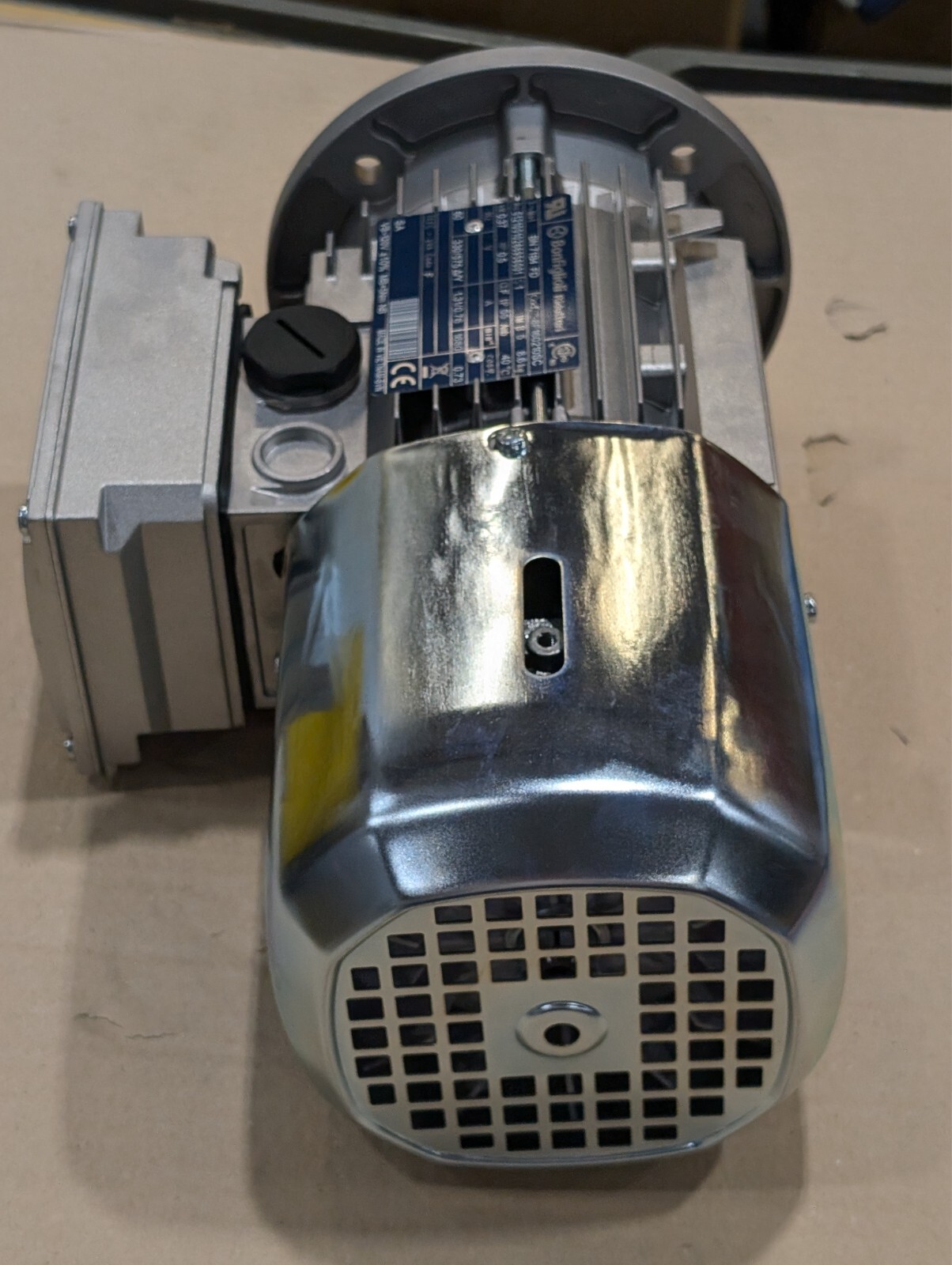NEW BONFIGLIOLI 0.37kW 0.5hp 3PH brake MOTOR Voltage 330/575V 60Hz IP55