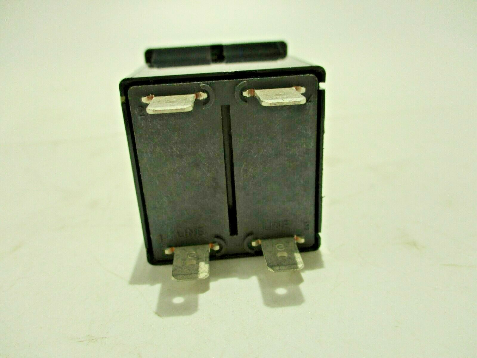 NEW AIRPAX R21-62-30.0A-32440-2 CIRCUIT BREAKER PROTECTOR 30A/AMP 120/240V