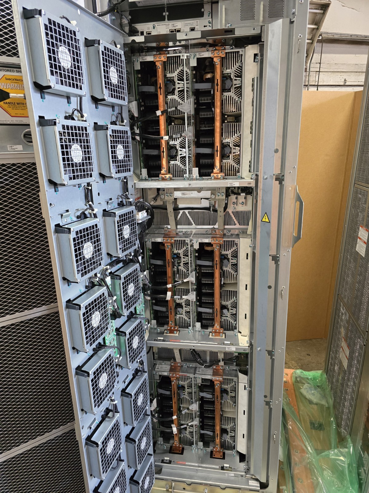 Galaxy VM 160 kVA 480 V Schneider Electric 160 KVA UPS
