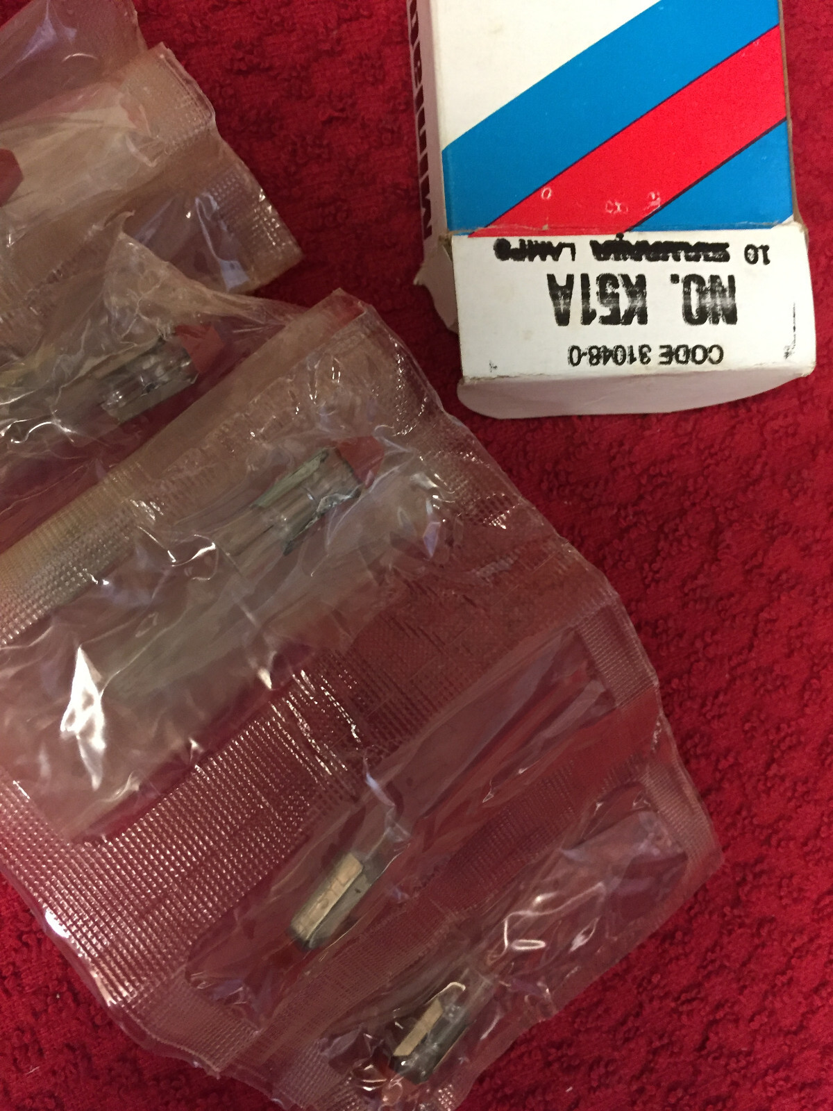 K51A MINIATURE LAMP .036 AMPS 10V 10 PCS
