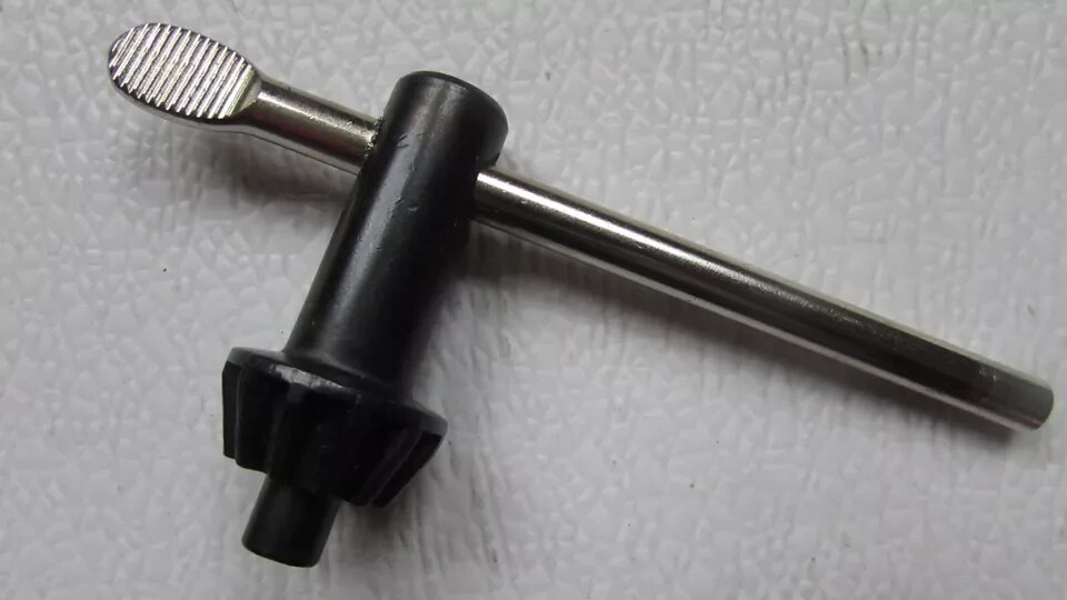 Drill Chuck Key -(LFA T9) (Jacobs K4), Pilot Size: 3/8″