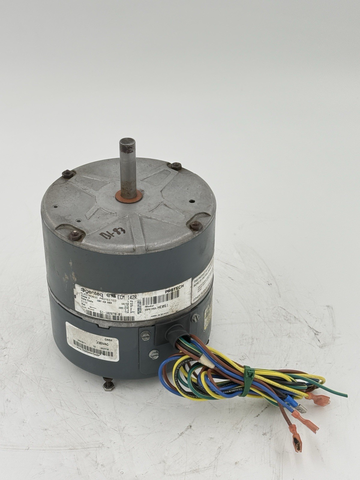 Genteq ECM142R 5SME39DLHE051 1/5HP 230V 710RPM 51-102870-01 Motor Used/Tested