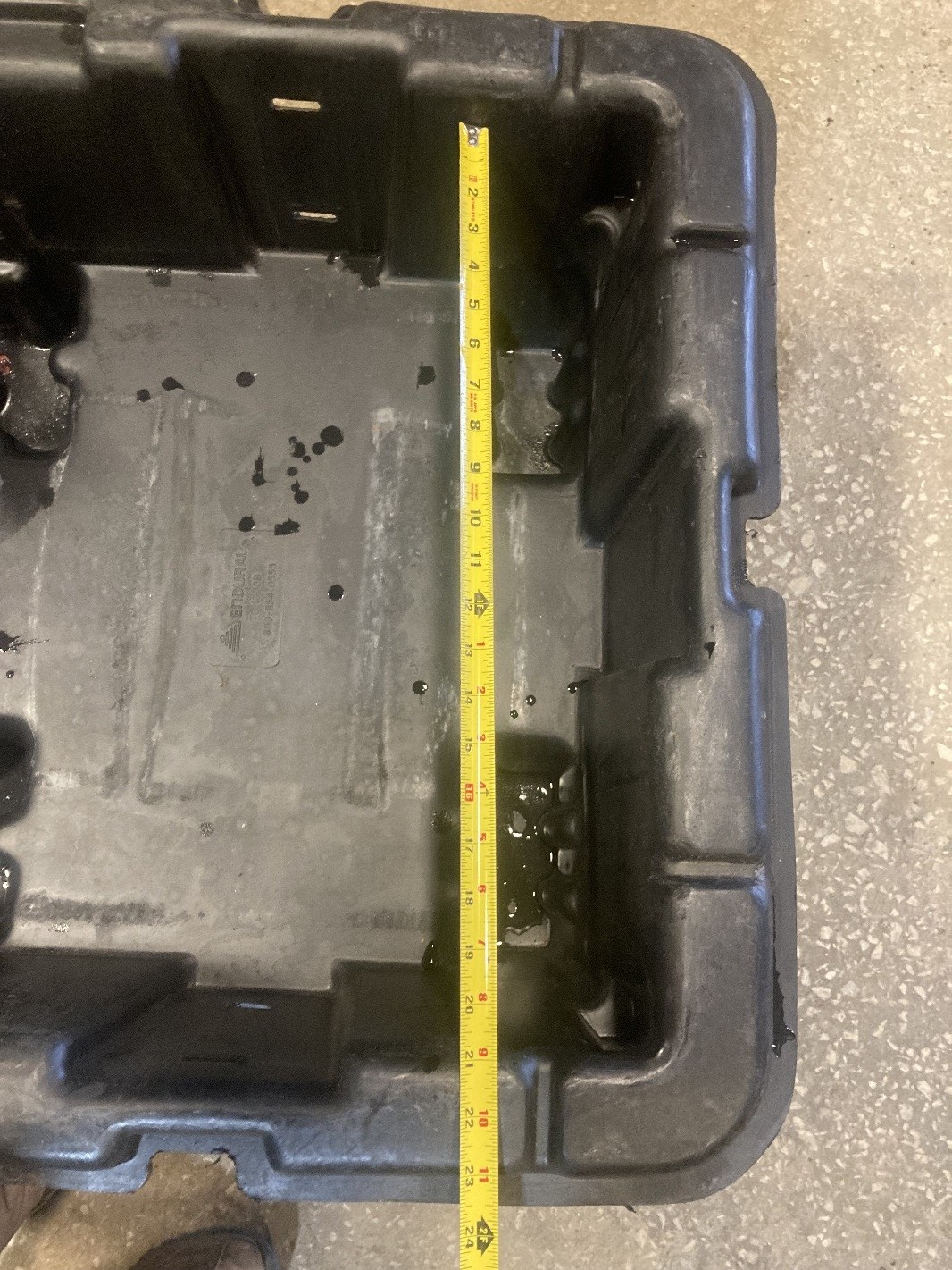 (12) Transmission, Engine Transportation Case, Poly Shipping Container