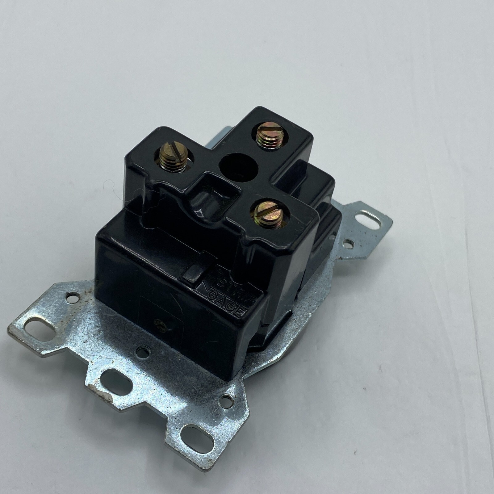 HUBBELL 30AMP 250VOLTS RECEPTACLE STRIP GAGE «FREE SHIPPING»🔔