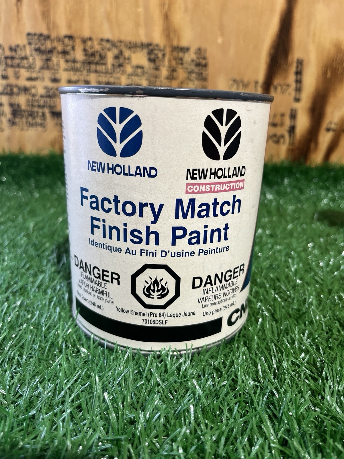 New Holland Yellow Enamel (Pre-1984) Paint 1-Qt Part # 70106DSLF