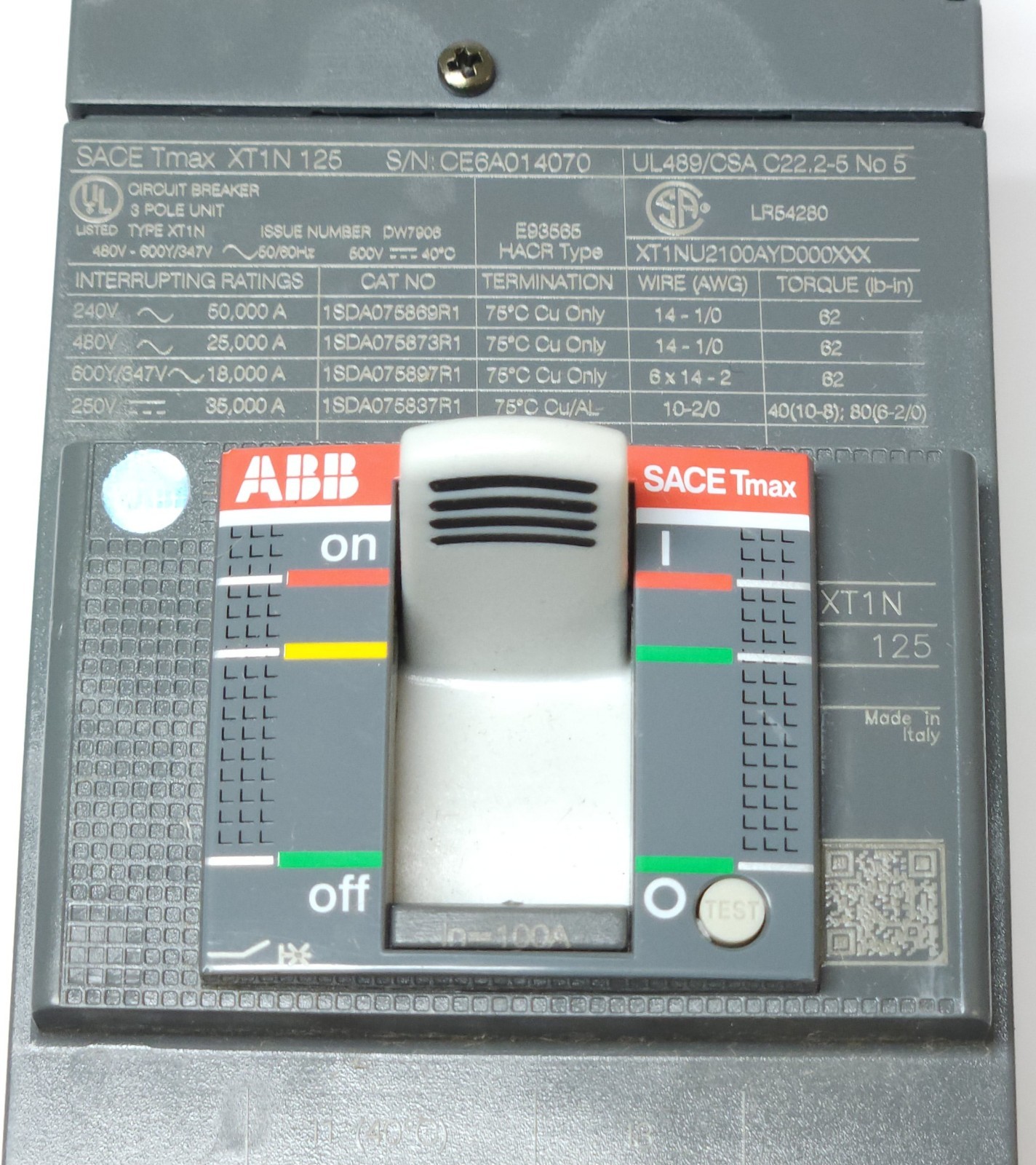 ABB SACE TMAX XT1 N 125 3 Pole 100 AMP XTIN 125 With LSC Plug In Mounting Module