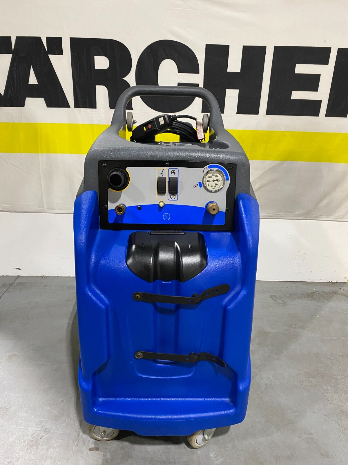 Karcher Windsor Dominator 13gal 500psi #1.006-669.0