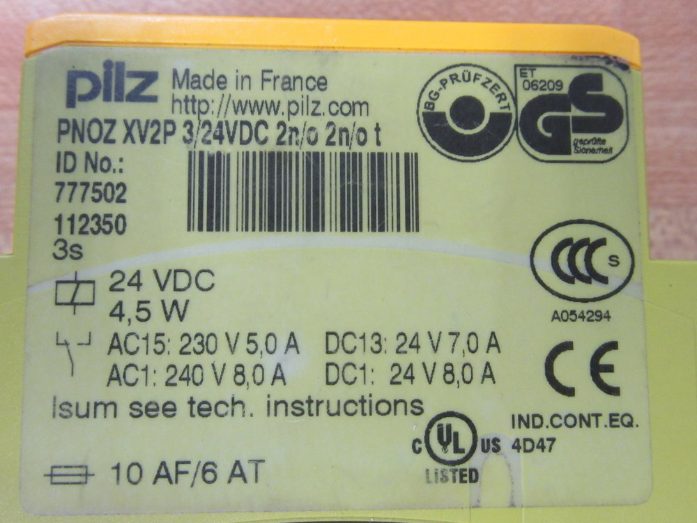 Pilz PNOZ XV2P 3/24VDC 2N/O 2N/OT Safety Relay 777502