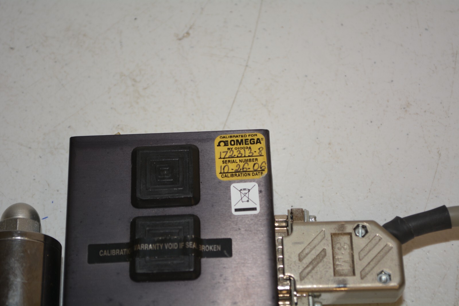 ^ Omega FMA5418 Mass Flow Controller 0-5 L/min N2 Gas #W5316
