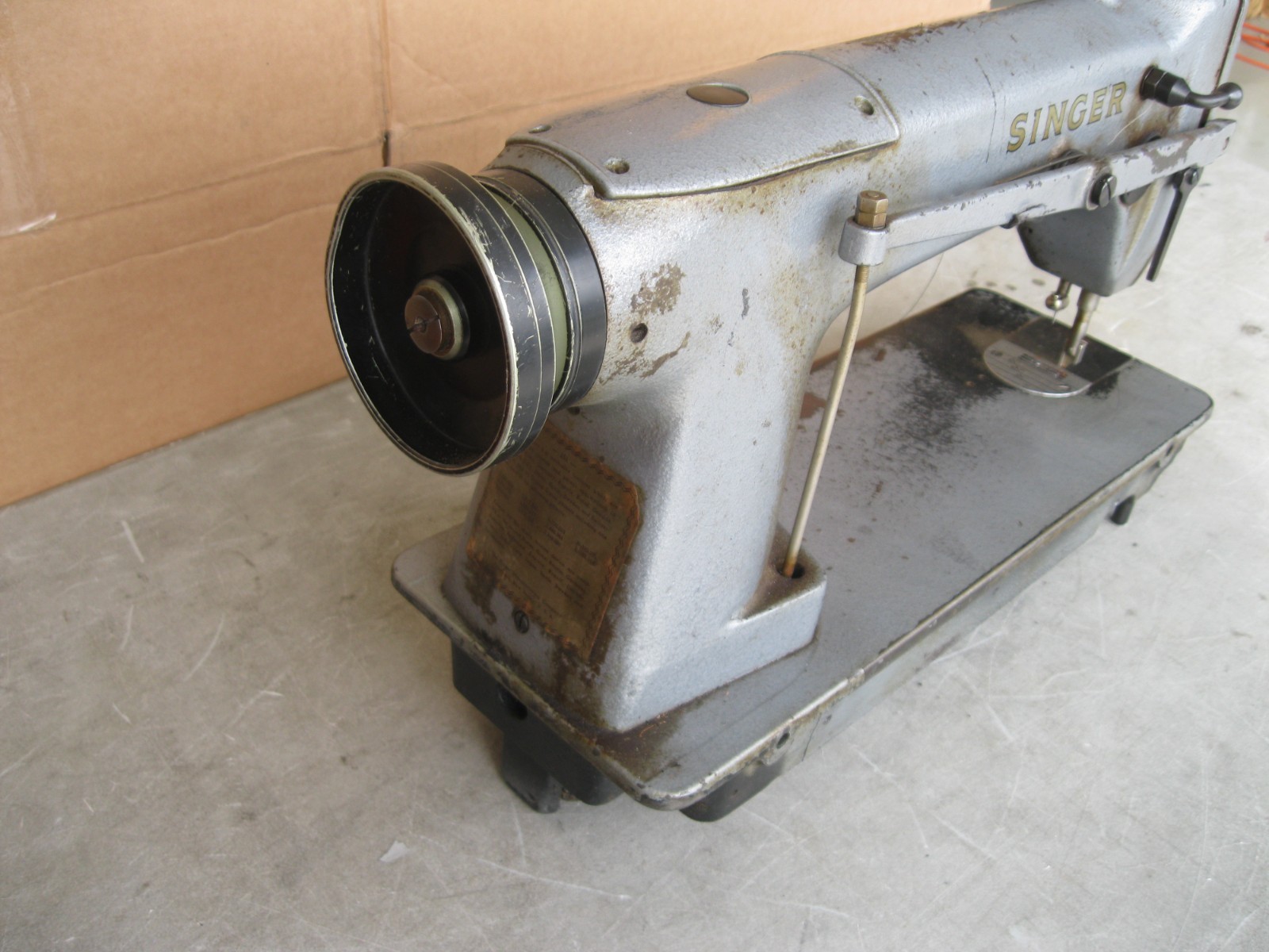 Singer 251-12 Upholstery Machine–FOR PARTS / REPAIR–UNTESTED–AS IS