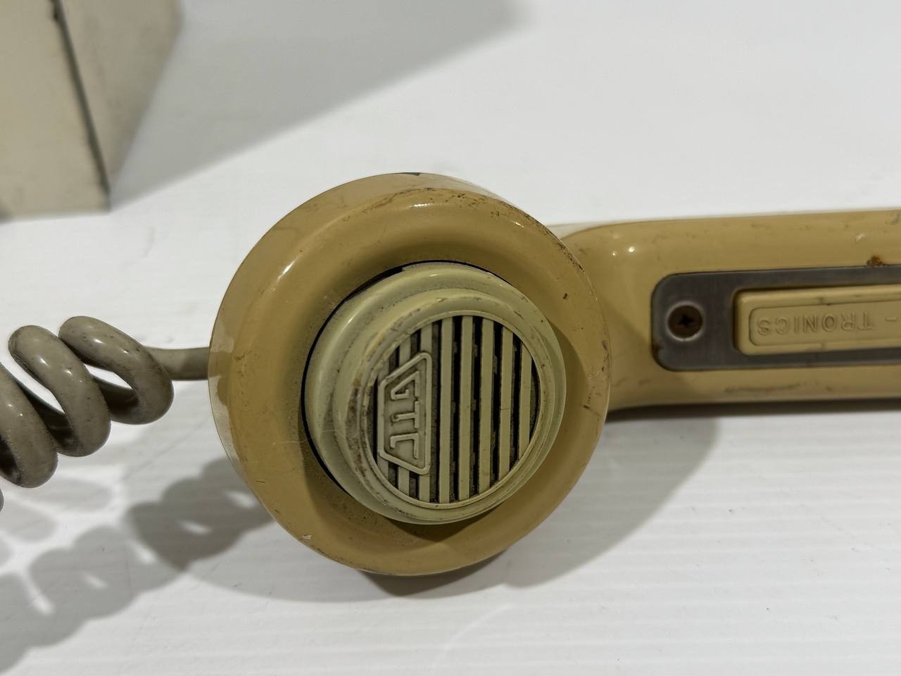 GAI TRONICS HUBBELL 701-302 HANDSET SPEAKER AMPLIFIER PAGE PARTY TELEPHONE