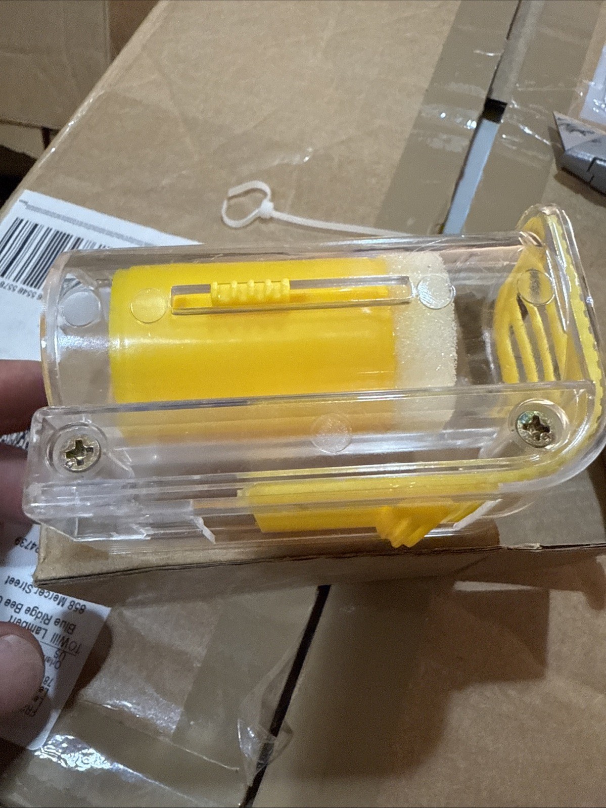 Bee Queen Marker Bottle Mark Cage One Handed Marking Catcher