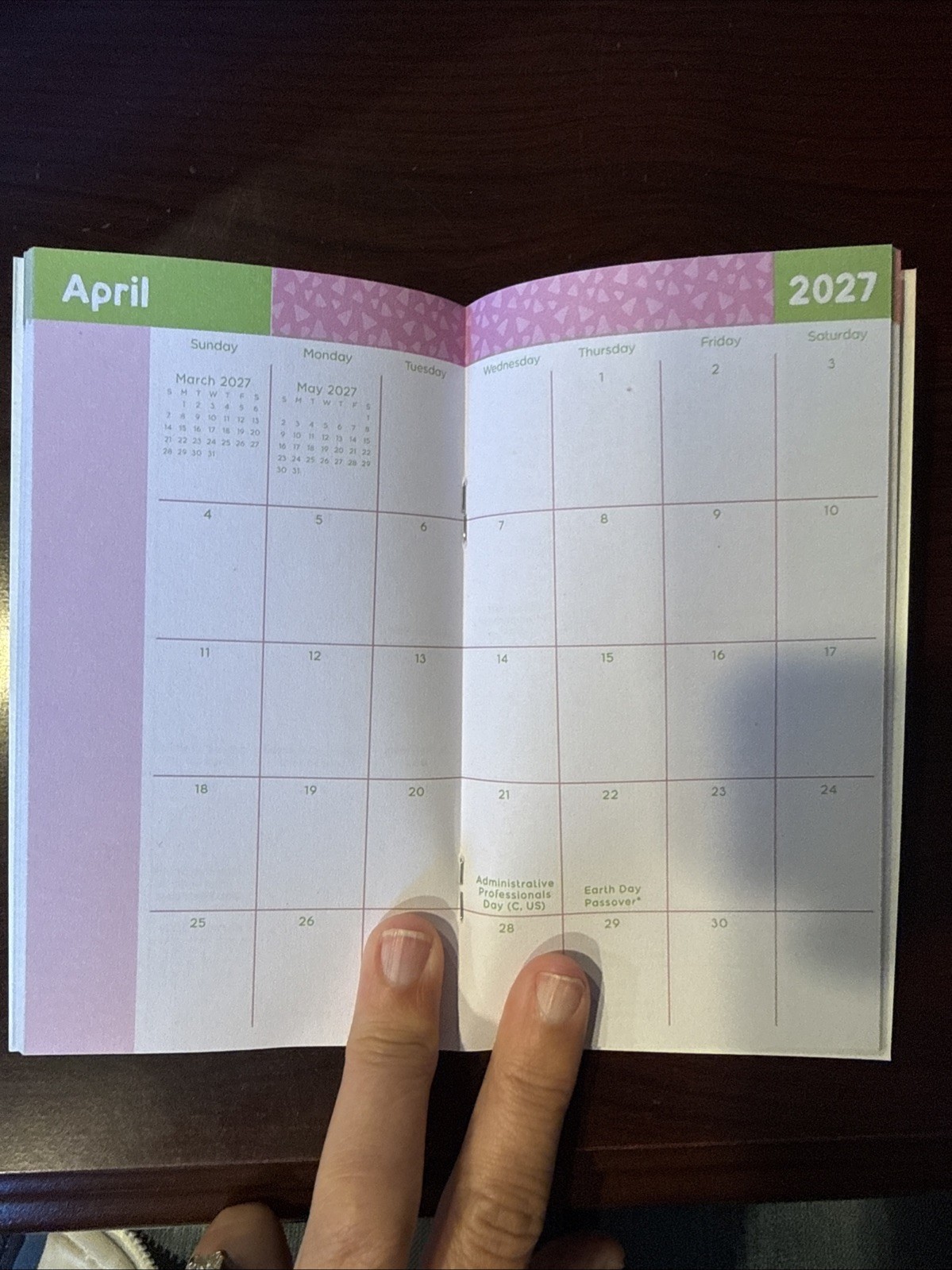2026-2027 Two Year Pocket Planner (3.3 in. X 6in.) Dog On The Cover- NEW