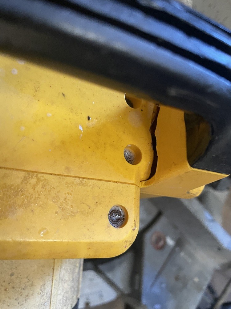 Dewalt Mitre Saw dw715 – PPSKN (323847)