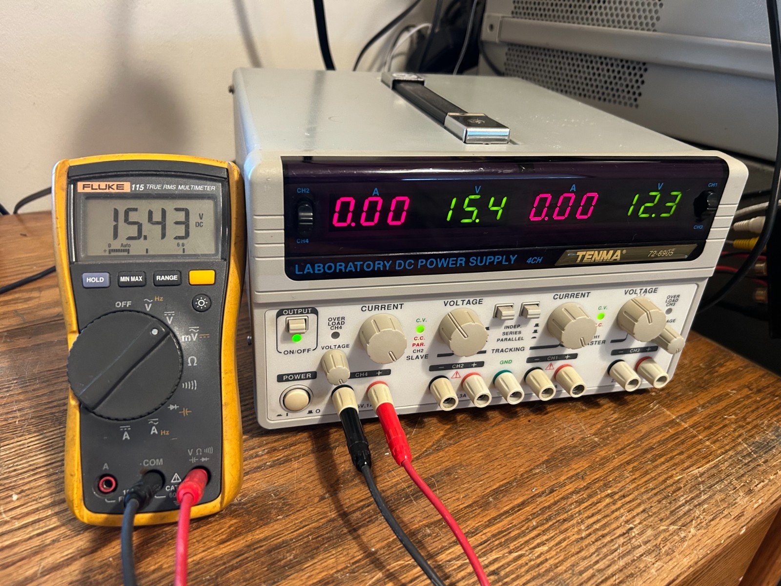 Working DC Linear Regulated Power Supply Quad Independent Output Tenma 72-6905