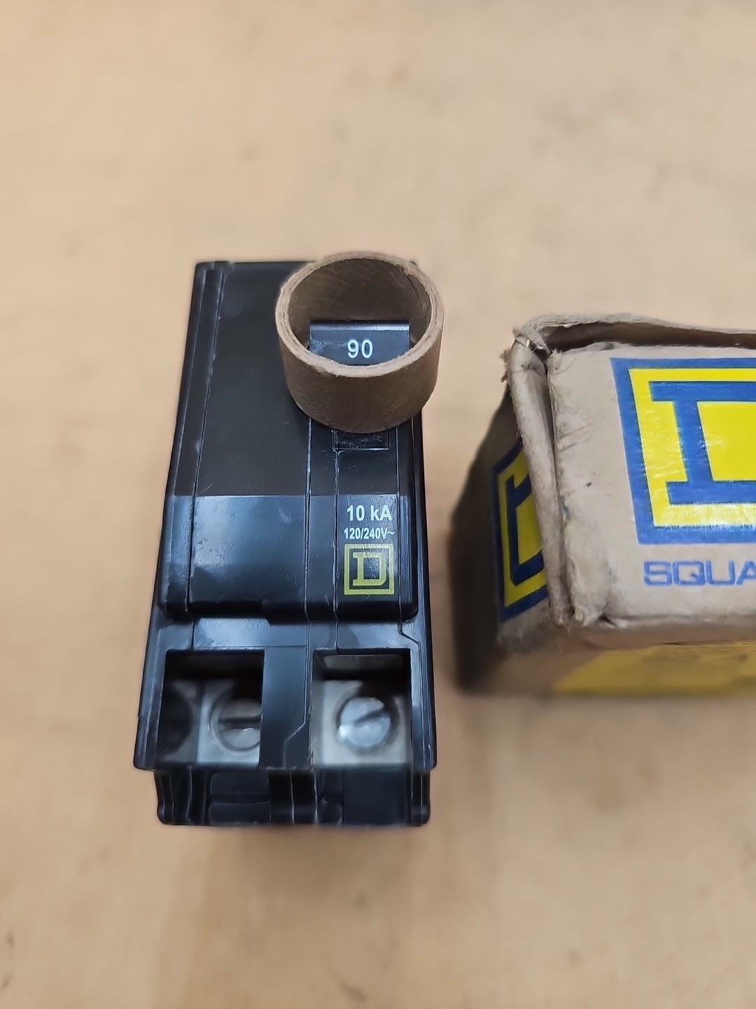 Square D QO290 2 Pole 90 Amp Type QO Plug-On Circuit Breaker