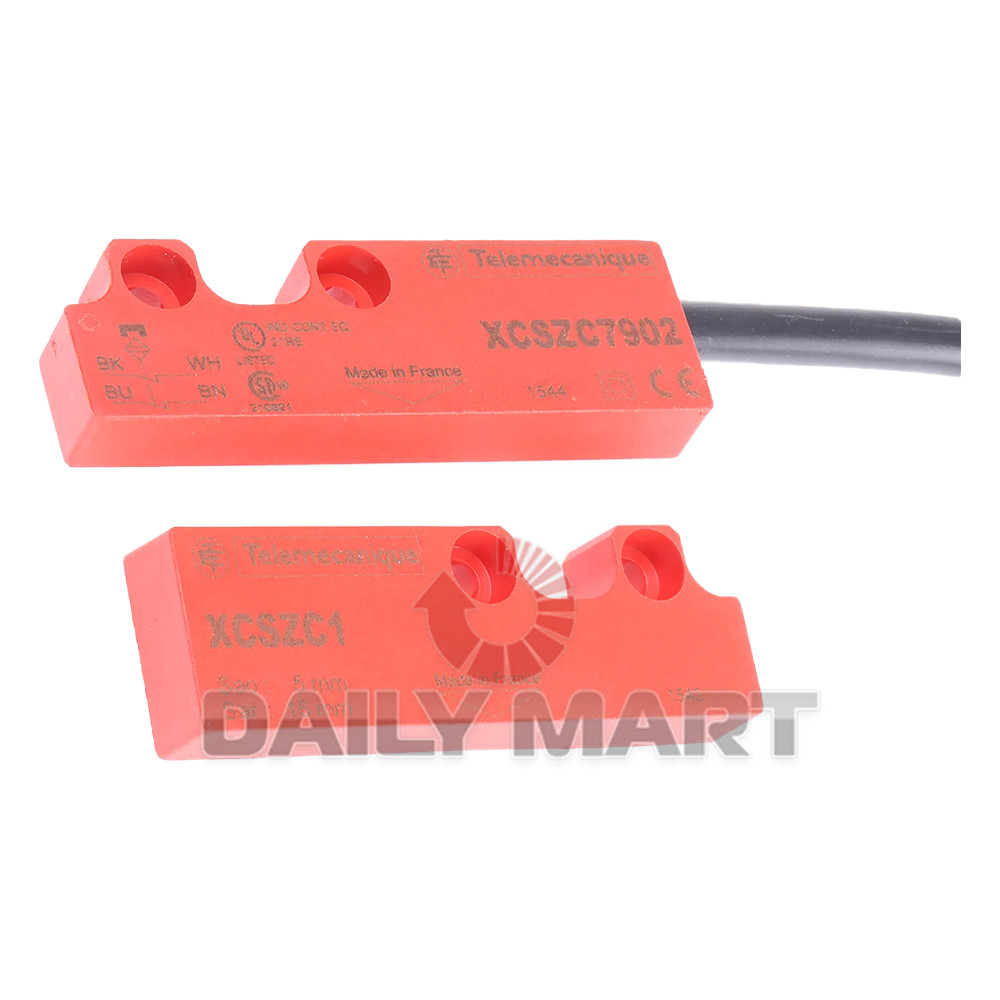 New In Box SCHNEIDER XCSZC5902 Magnetic Safety Switches