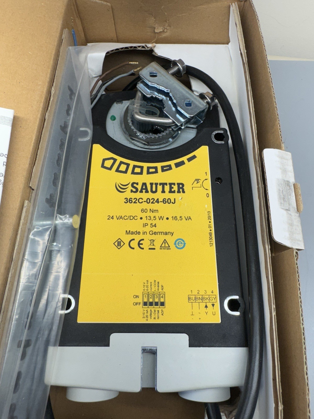 SAUTER 362C-024-60J/C1/2RE25/FSA, 60Nm, 24V, 13.5W, 16.5VA, IP54 (NEW IN BOX)
